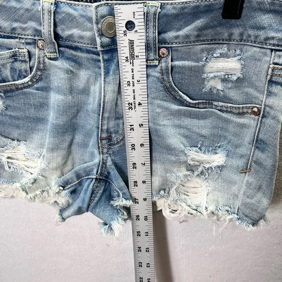 American Eagle Distressed Shortie Shorts Womens 6 Stretch Blue Denim Cute 2367 - Picture 5 of 8